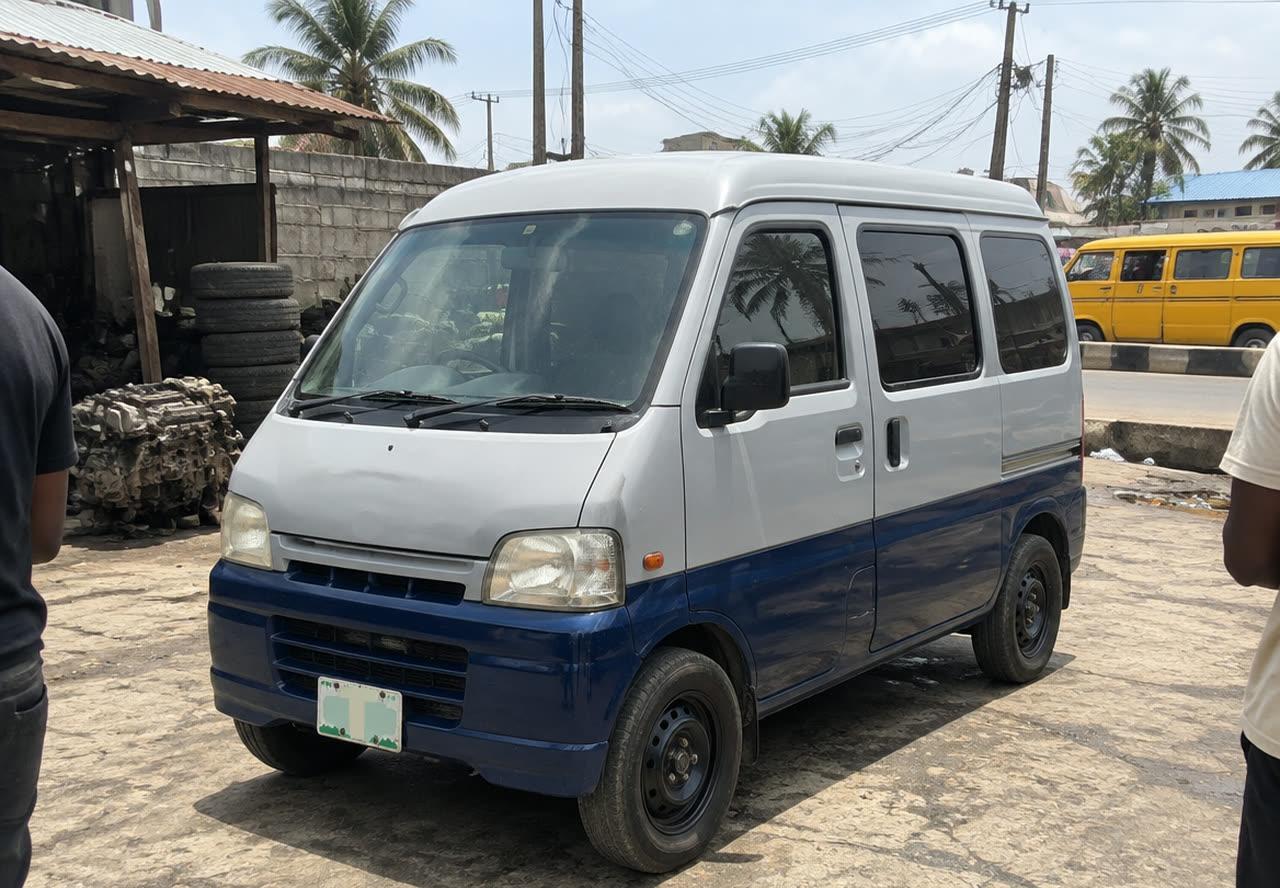Daihatsu Daihatsu Mini Bus, passenger van