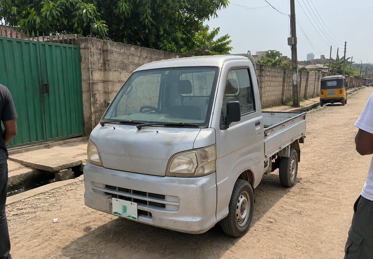Daihatsu Daihatsu Mini Truck, flatbed pickup